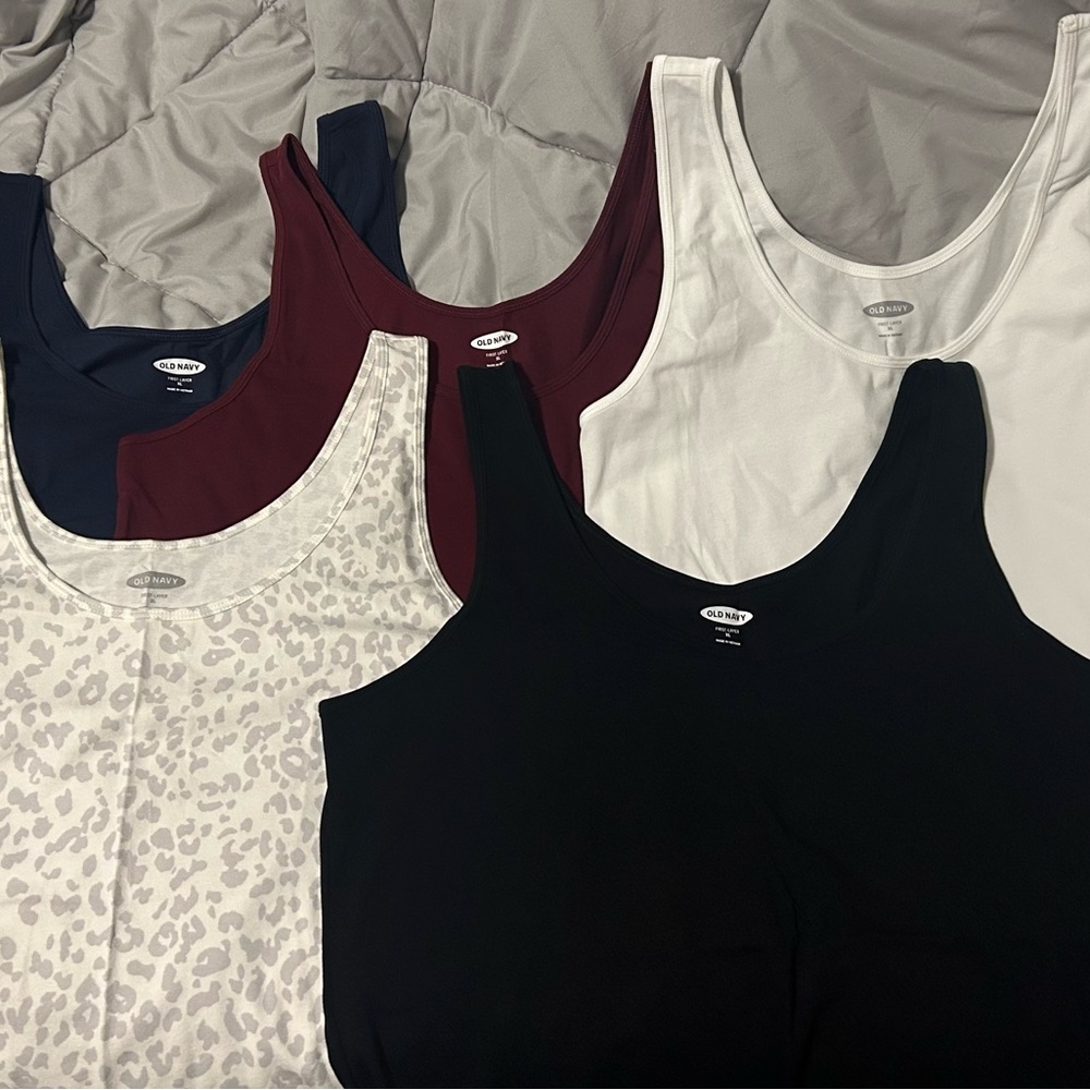 Bundle of 5 Old Navy Women's Tanks - Black, White, Burgundy, Navy, Leopard Print